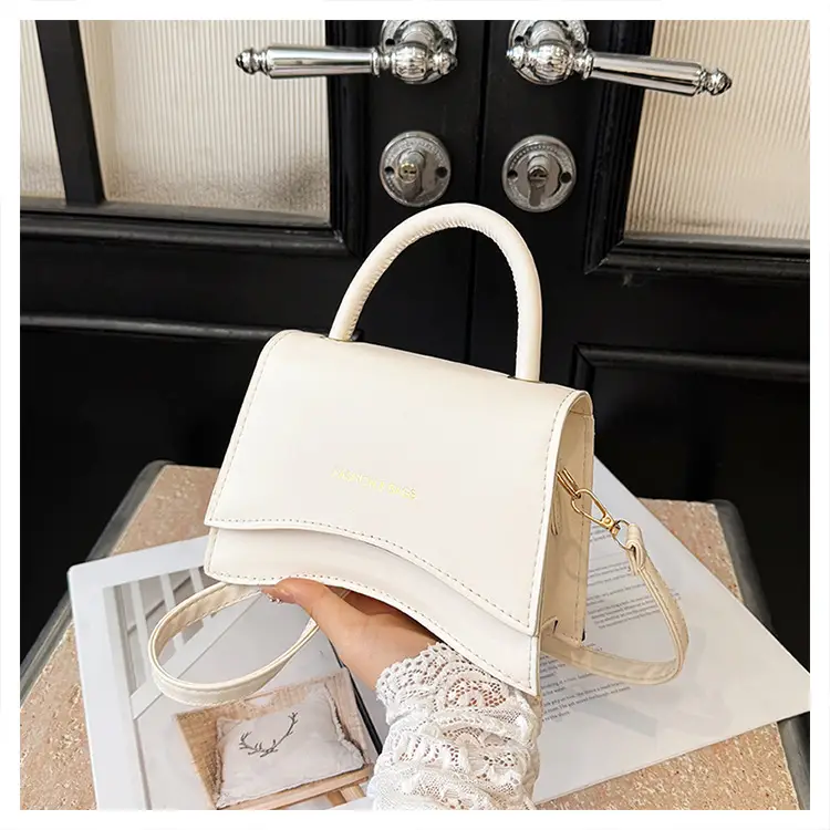 Red Korean Style Shoulder Crossbody Bag 2025 - Image 4
