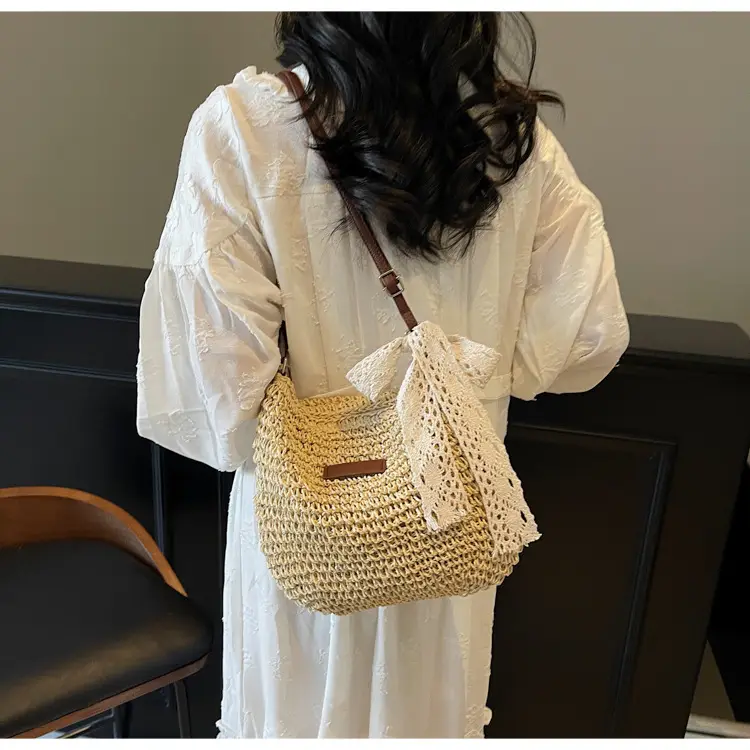 Women Woven Straw Shoulder Bag Spring Summer 2025 — feature 13