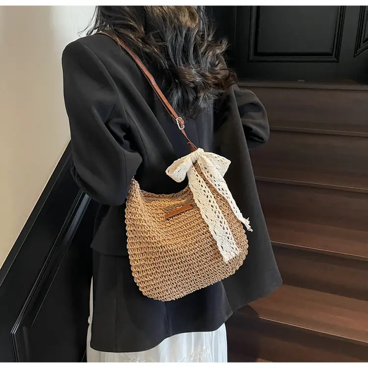 Women Woven Straw Shoulder Bag Spring Summer 2025 — feature 18
