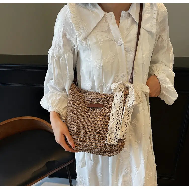 Women Woven Straw Shoulder Bag Spring Summer 2025 — feature 19