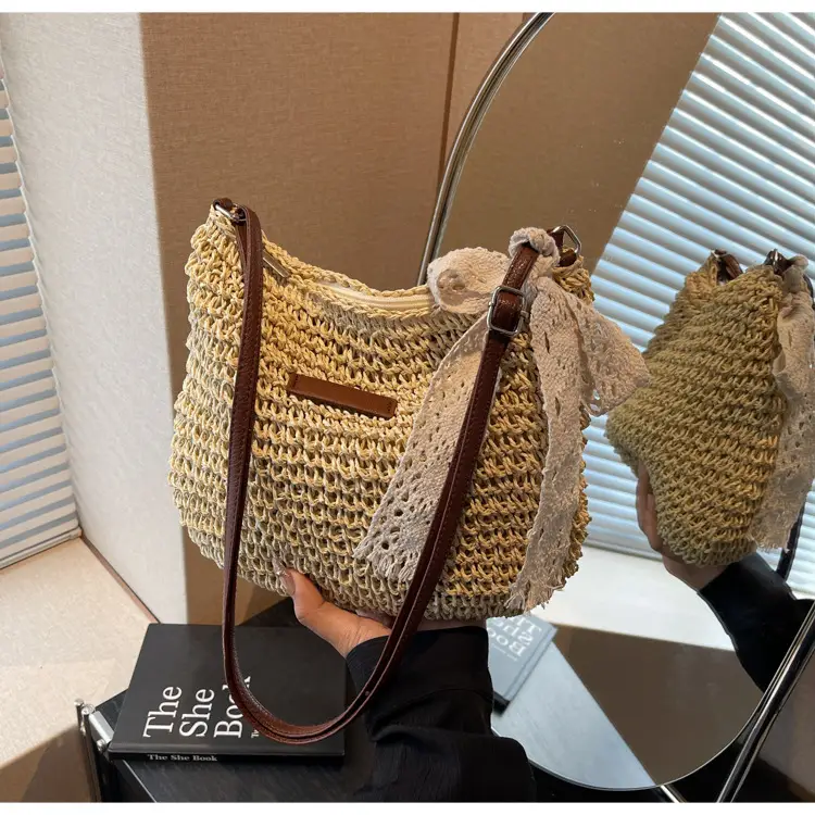 Women Woven Straw Shoulder Bag Spring Summer 2025 — feature 21