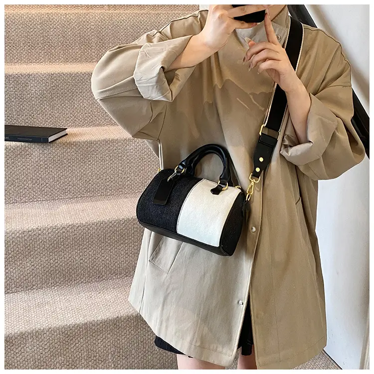 Crossbody Bag Black White Leather Shoulder Crossbody 2024 — feature 17