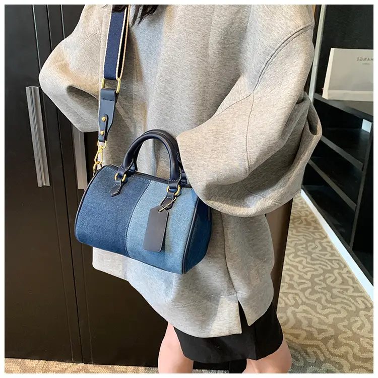 Crossbody Bag Black White Leather Shoulder Crossbody 2024 — feature 23