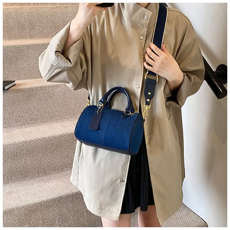 Crossbody Bag Black White Leather Shoulder Crossbody 2024 — feature 28