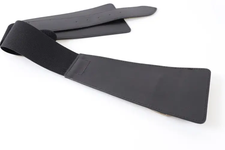 Women's Wide Black Copper Belt with Pin Buckle — feature 8