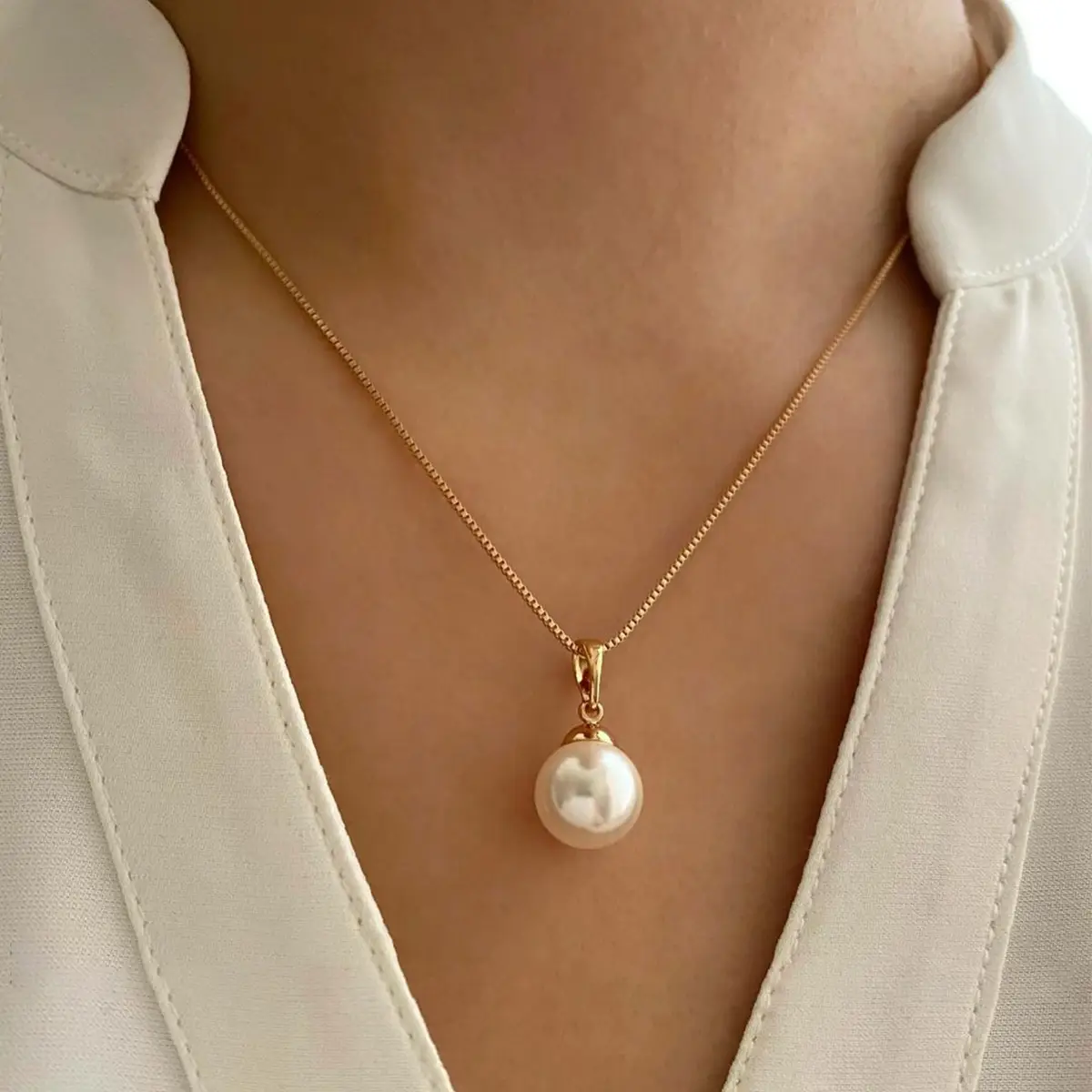 Pearl Pendant Necklace for Women's Elegant Jewelry