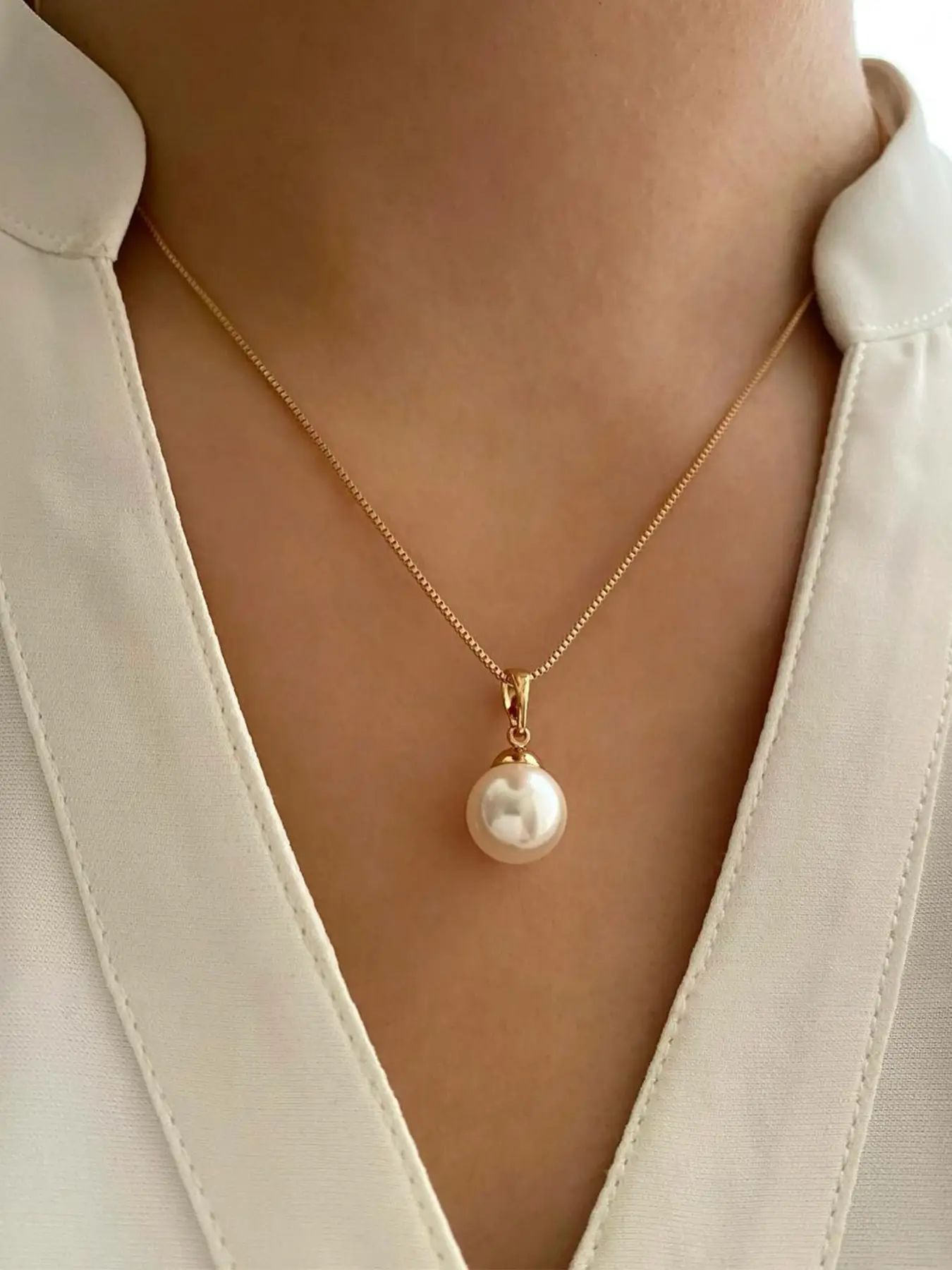 Pearl Pendant Necklace for Women's Elegant Jewelry — feature 4
