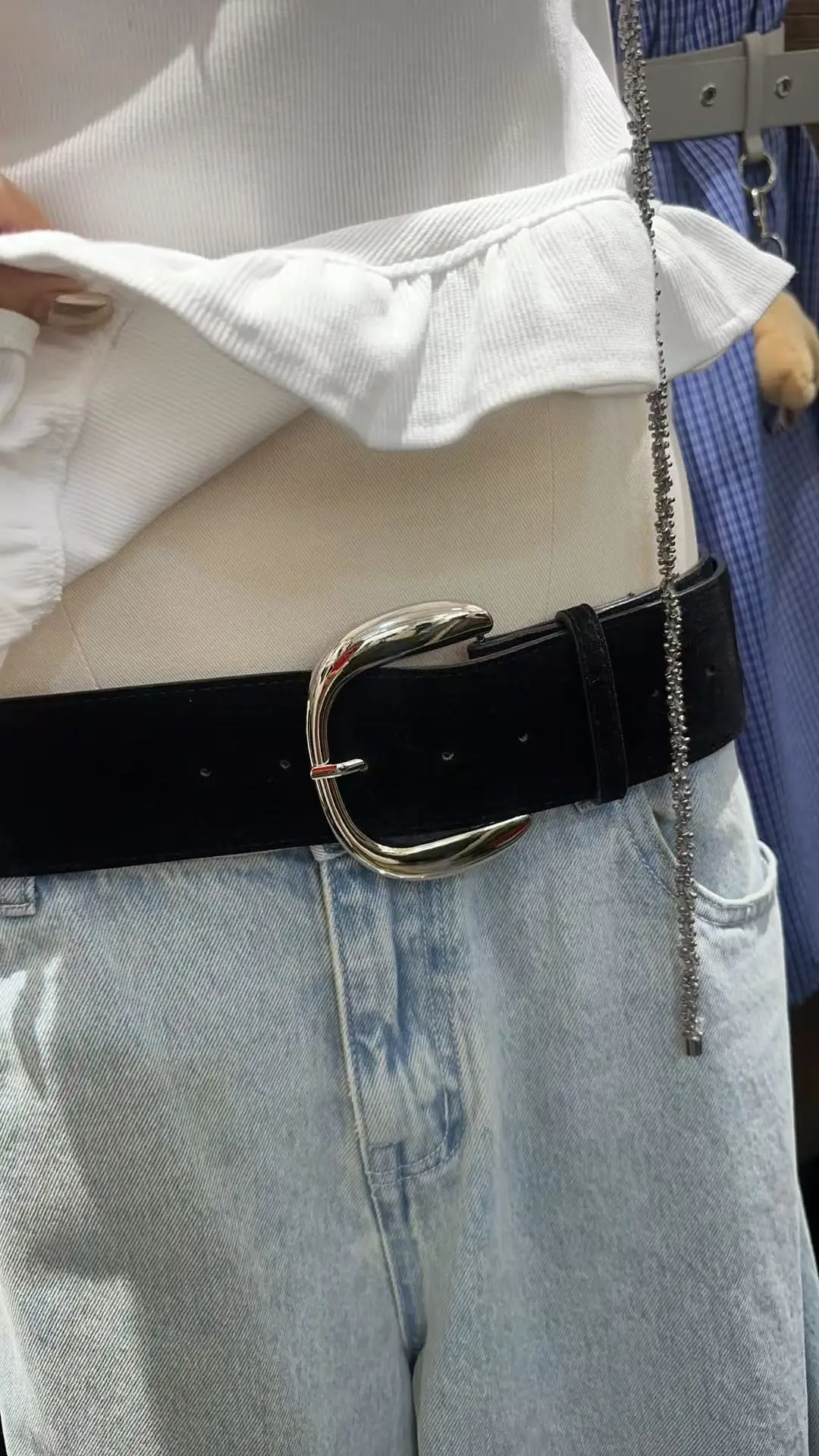 White Strappy Streetwear with Belt & Boots — feature 33