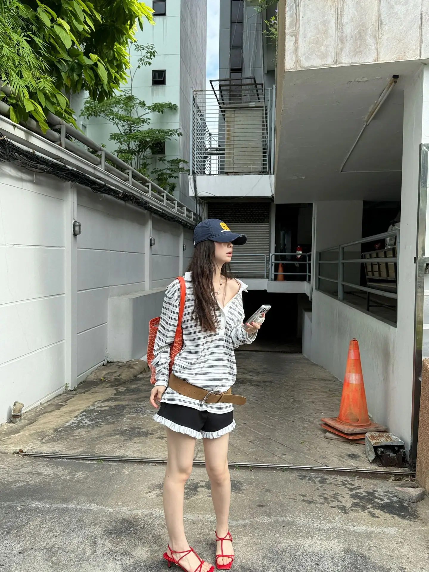 White Strappy Streetwear with Belt & Boots — feature 7