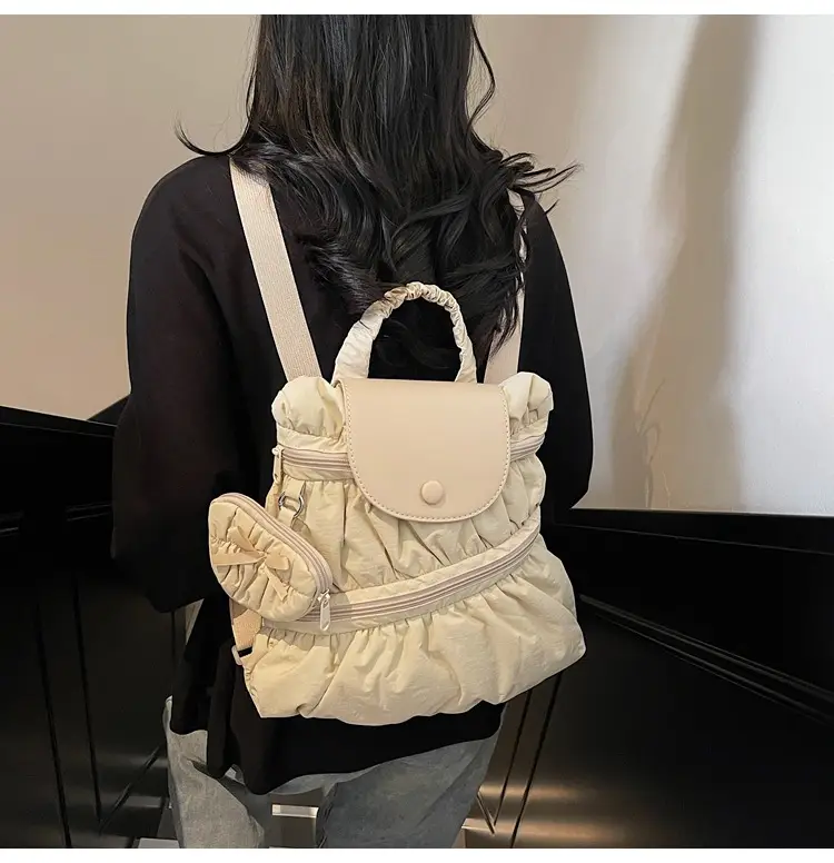 Korean Style Pleated Shoulder Bag Large Capacity Beige — feature 35