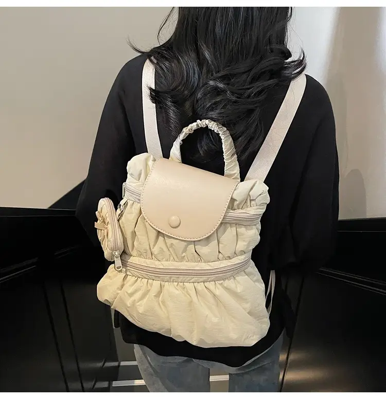 Korean Style Pleated Shoulder Bag Large Capacity Beige — feature 36