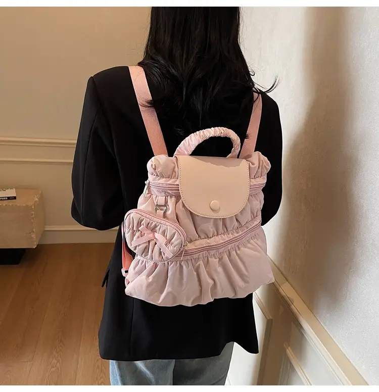 Korean Style Pleated Shoulder Bag Large Capacity Beige — feature 39