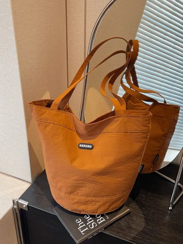 Women Black Shoulder Bag Spring Summer 2025