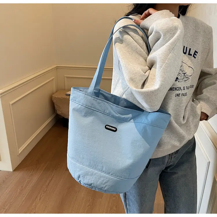 Women Black Shoulder Bag Spring Summer 2025 — feature 11