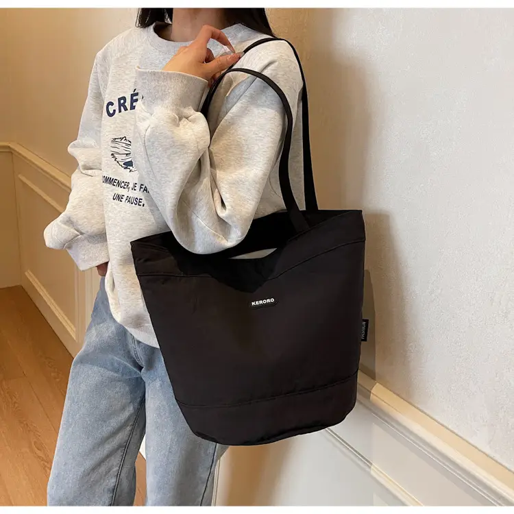 Women Black Shoulder Bag Spring Summer 2025 — feature 16