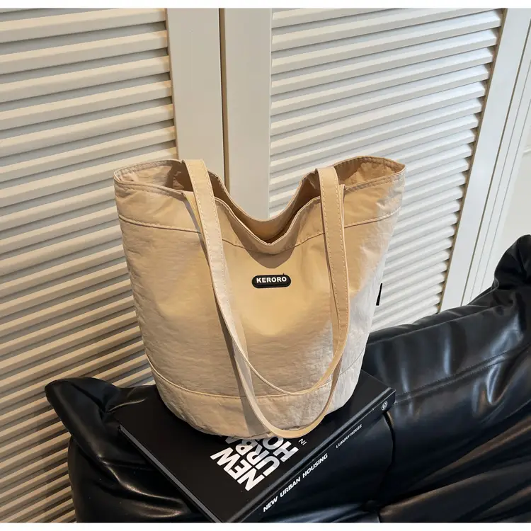 Women Black Shoulder Bag Spring Summer 2025 — feature 24