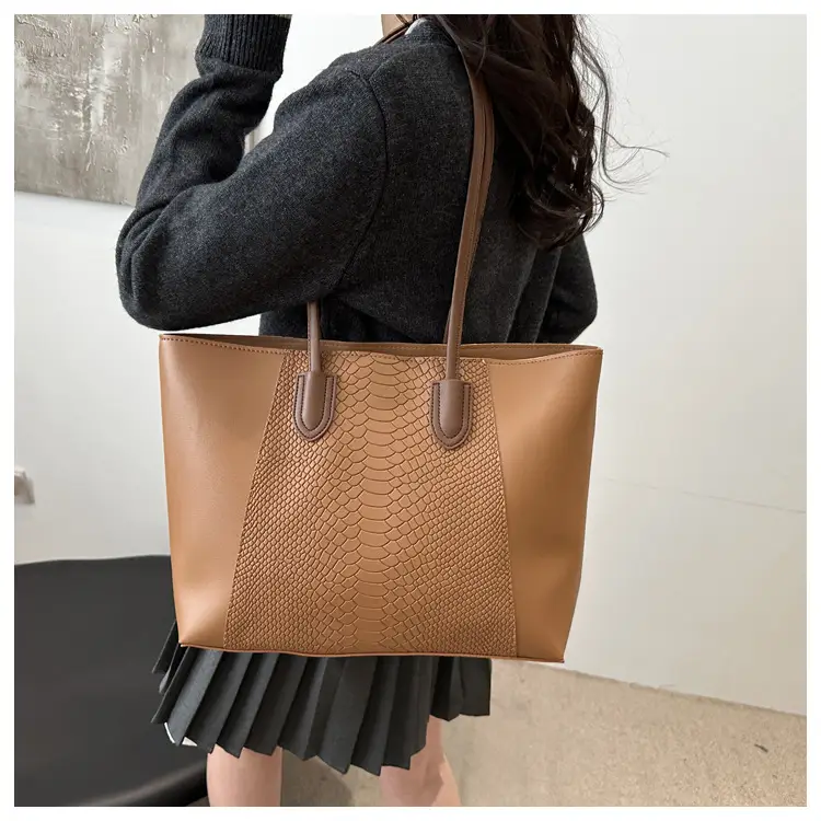 White Snake Texture Large Tote Bag for Women — feature 19