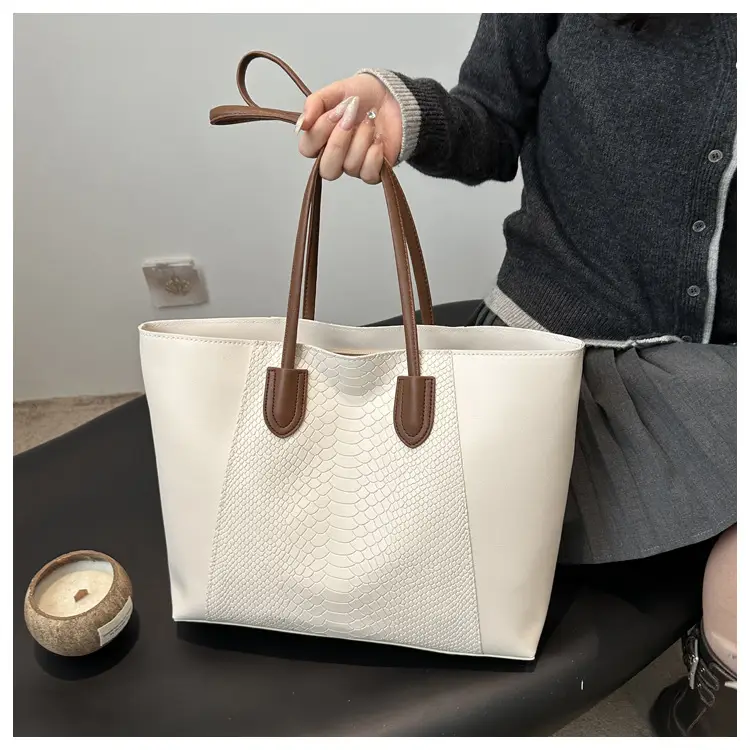 White Snake Texture Large Tote Bag for Women — feature 21