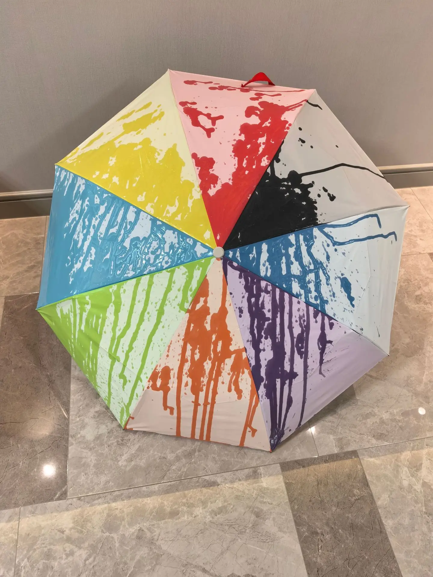 Color-Changing Umbrella with Ink Splash Effect — feature 18
