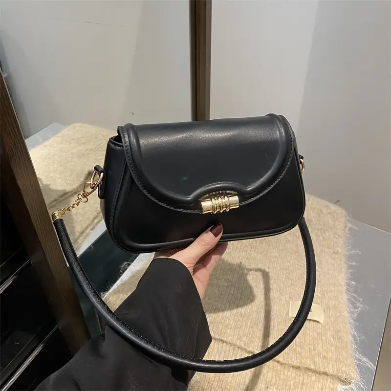 Black Korean Style Shoulder Bag for Women - Image 6