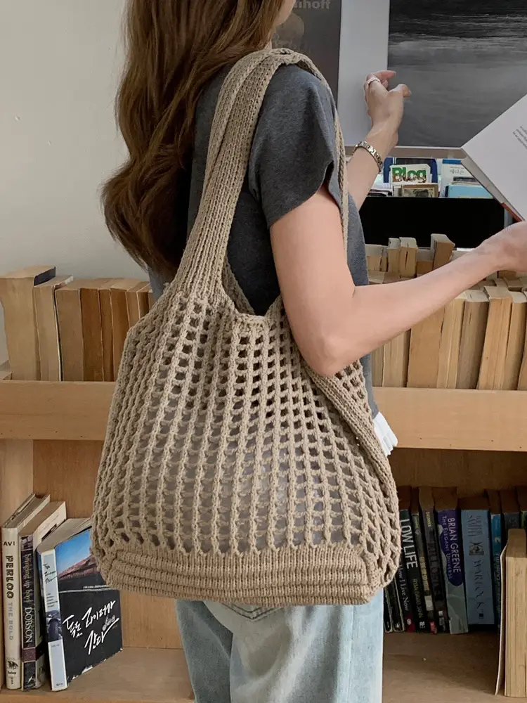 2025 New Knitted Hollow Beach Woven Holiday Bag Large Capacity Tote Bag Bohemian Shoulder Bag - Image 7