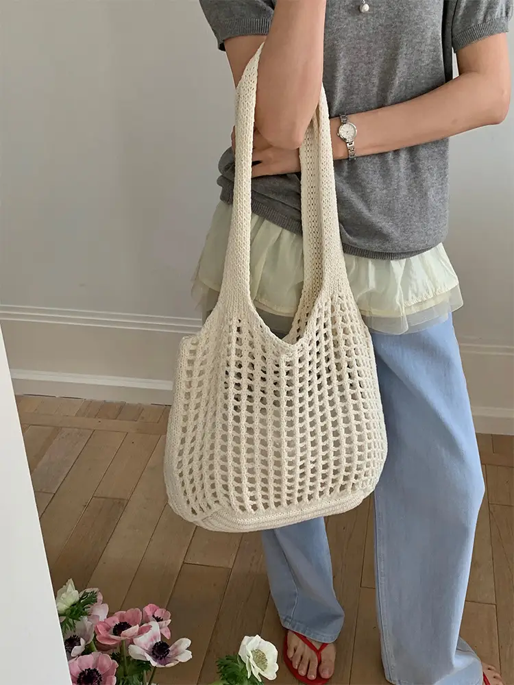 2025 New Knitted Hollow Beach Woven Holiday Bag Large Capacity Tote Bag Bohemian Shoulder Bag — feature 7