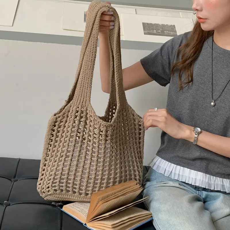 2025 New Knitted Hollow Beach Woven Holiday Bag Large Capacity Tote Bag Bohemian Shoulder Bag - Image 2