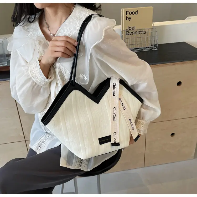 2025 Korean Style Women's White Tan Shoulder Bag — feature 17
