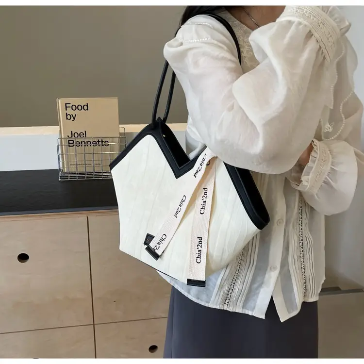 2025 Korean Style Women's White Tan Shoulder Bag — feature 18