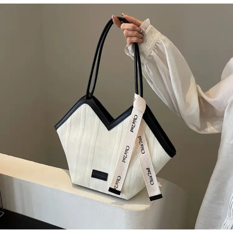 2025 Korean Style Women's White Tan Shoulder Bag — feature 19