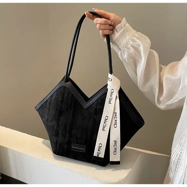 2025 Korean Style Women's White Tan Shoulder Bag — feature 22