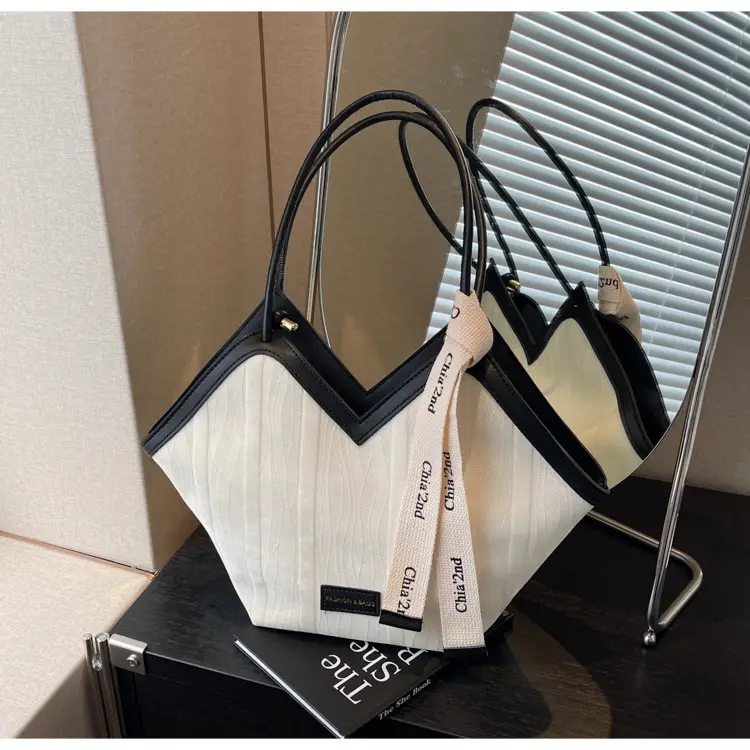 2025 Korean Style Women's White Tan Shoulder Bag — feature 31