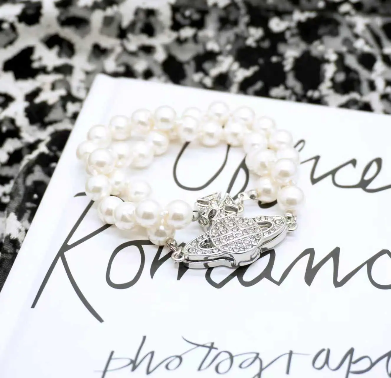 High-End Three-Layer Pearl Full-Diamond Saturn Necklace for Women - Image 15