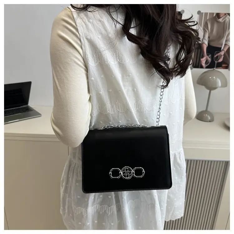 Black French Style Shoulder Crossbody Bag 2025 — feature 17