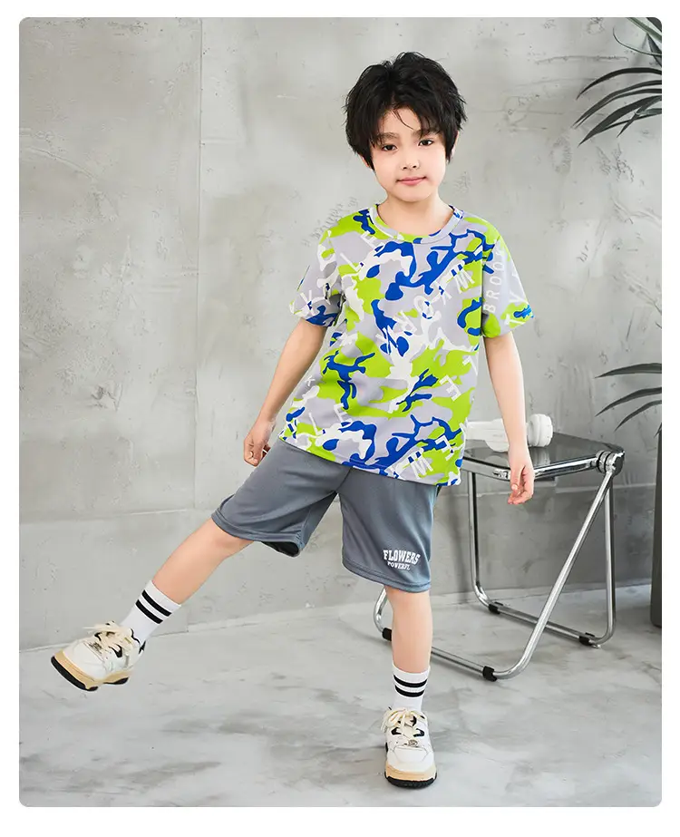 Boys Short Sleeve Camo Shorts Set Summer Wear — feature 13