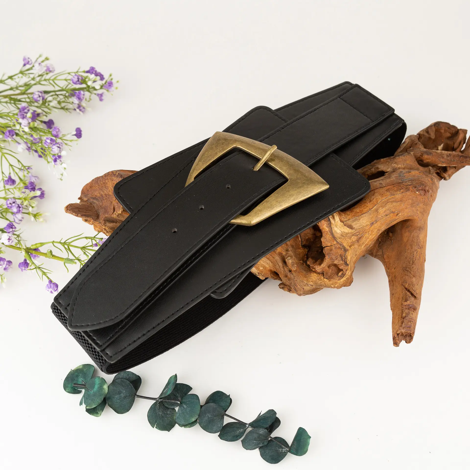 Black Vintage Belt with Gold Buckle for Women — feature 6