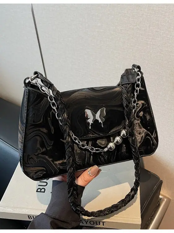 White Chain Crossbody Bag for Women Spring Summer 2025 - Image 7