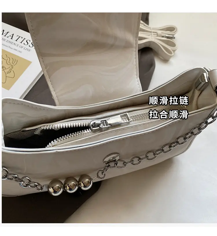 White Chain Crossbody Bag for Women Spring Summer 2025 — feature 5