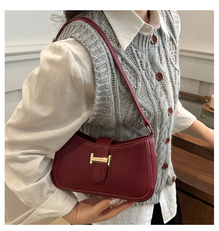 White Textured Crossbody Bag for Women 2025 Spring — feature 12
