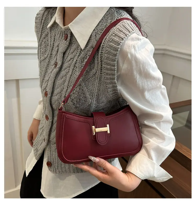 White Textured Crossbody Bag for Women 2025 Spring — feature 13