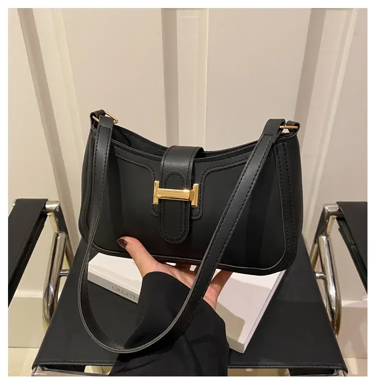 White Textured Crossbody Bag for Women 2025 Spring — feature 23
