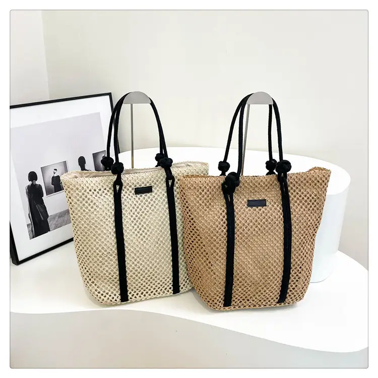 Large Capacity Woven Straw Beach Bag for Women — feature 1