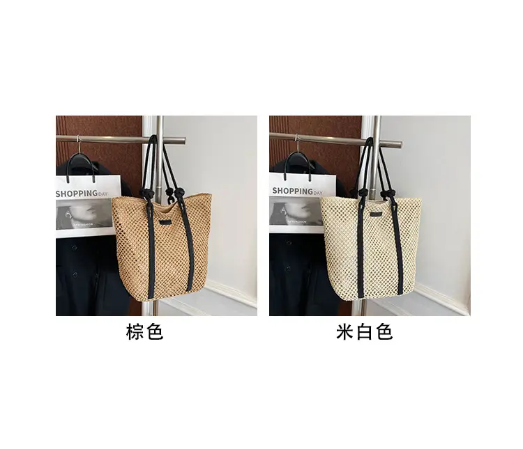 Large Capacity Woven Straw Beach Bag for Women — feature 3