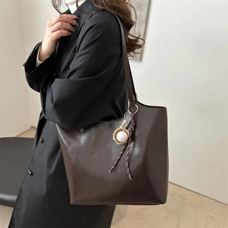 Vintage Black Leather Tote Bag for Women Large Capacity