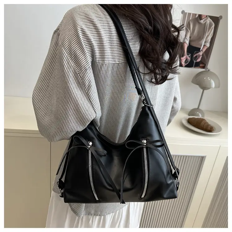 Black PU Bow Shoulder Bag Large Capacity 2025 — feature 21