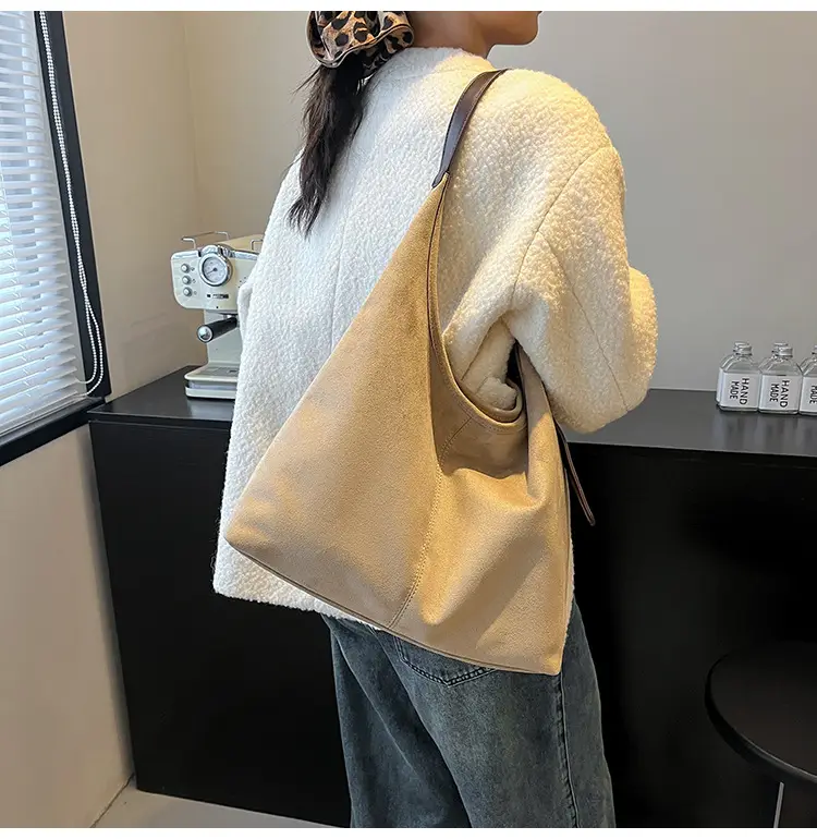 Vintage Frosted Shoulder Bag Large Capacity Texturized Commuter Tote — feature 14