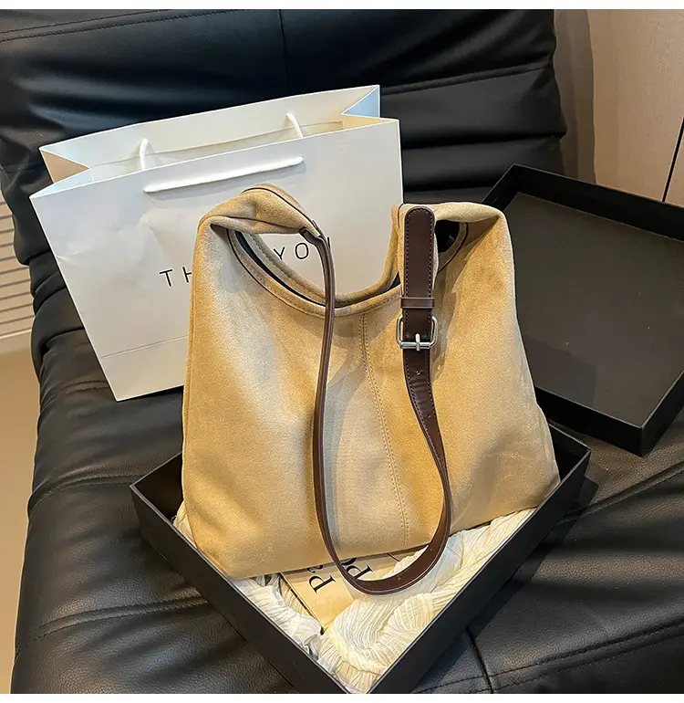 Vintage Frosted Shoulder Bag Large Capacity Texturized Commuter Tote — feature 19