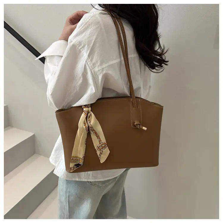 Korean Style Shoulder Tote Bag Beige 2025 — feature 13