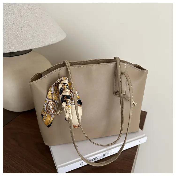 Korean Style Shoulder Tote Bag Beige 2025 — feature 9