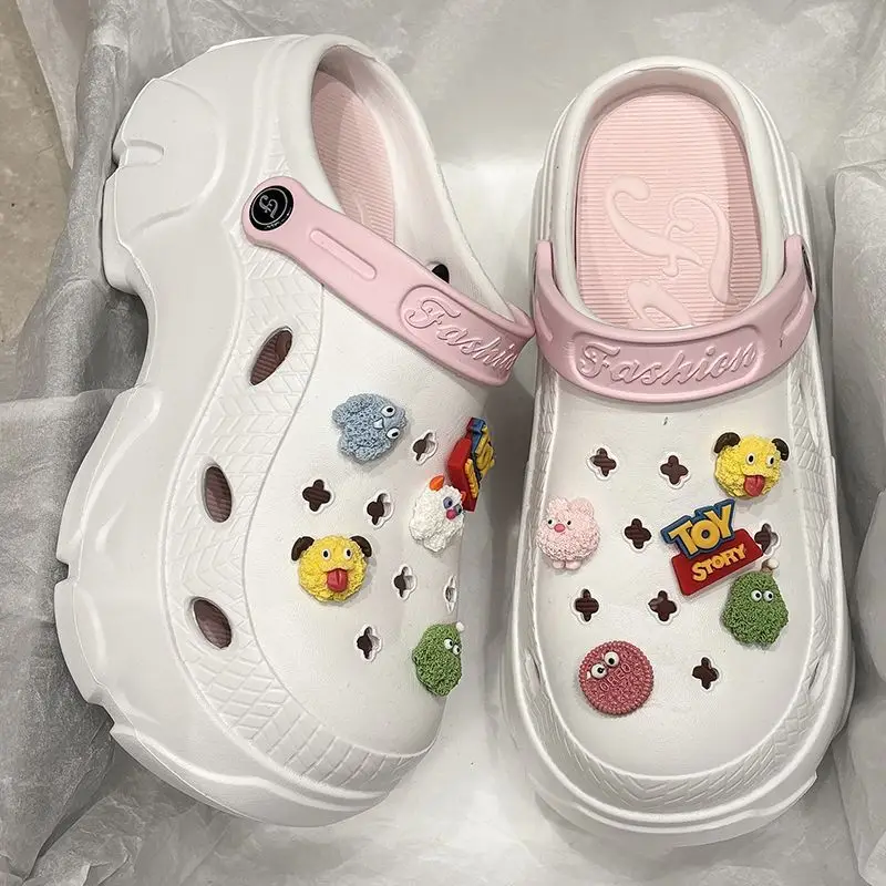 Hole Shoes Women's Summer Thick Sole Outer Wear 2025 New Beach Internet Celebrous Slip-on Feeling Non-slip Baotou Sandals Women - Image 3